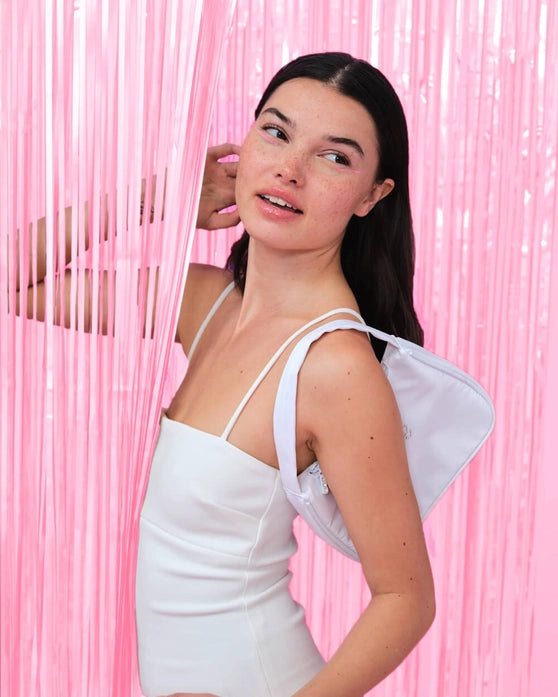 PINK MATTE CURTAIN PARTY DECOR