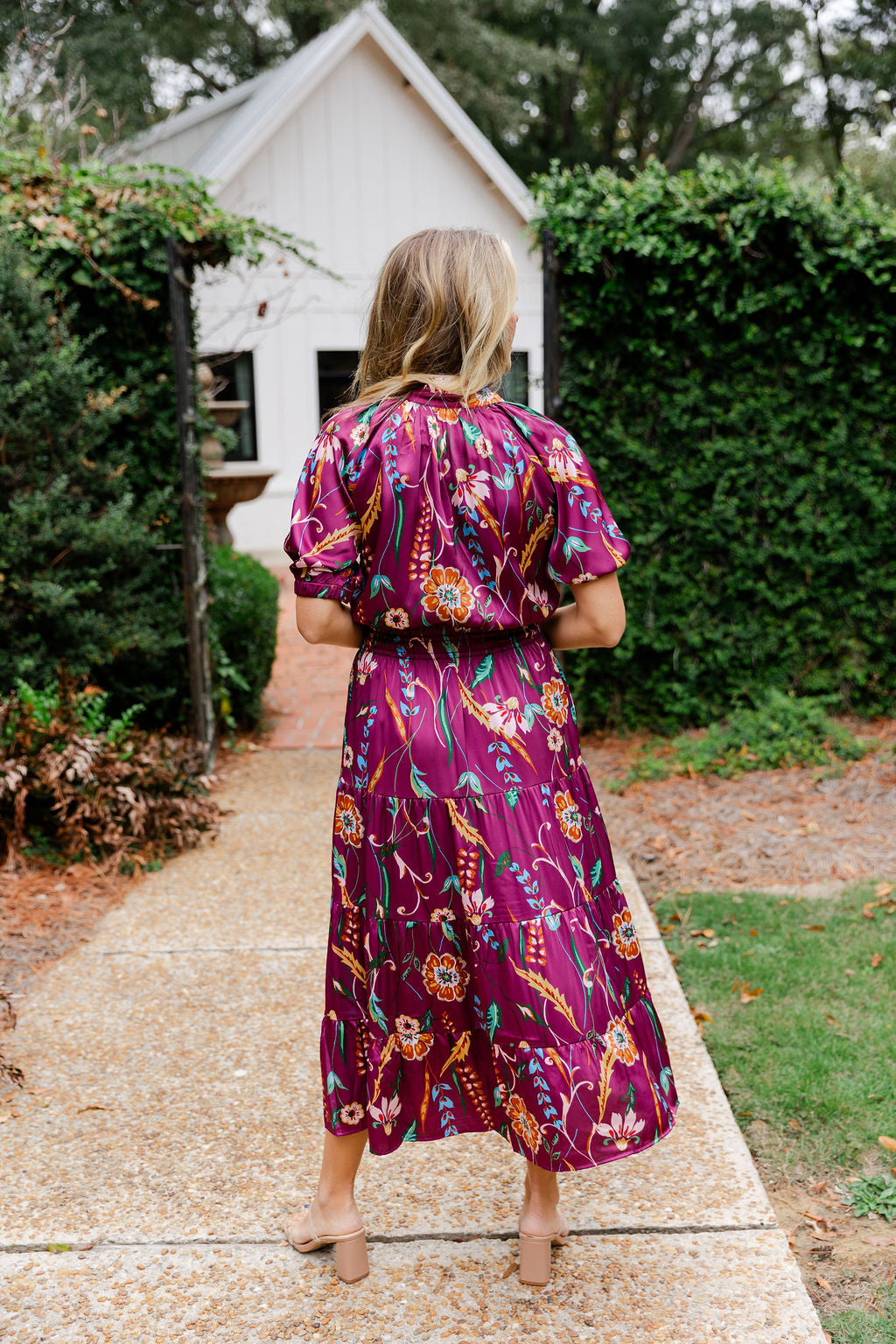 Short Sleeve Floral Tiered Maxi Dress