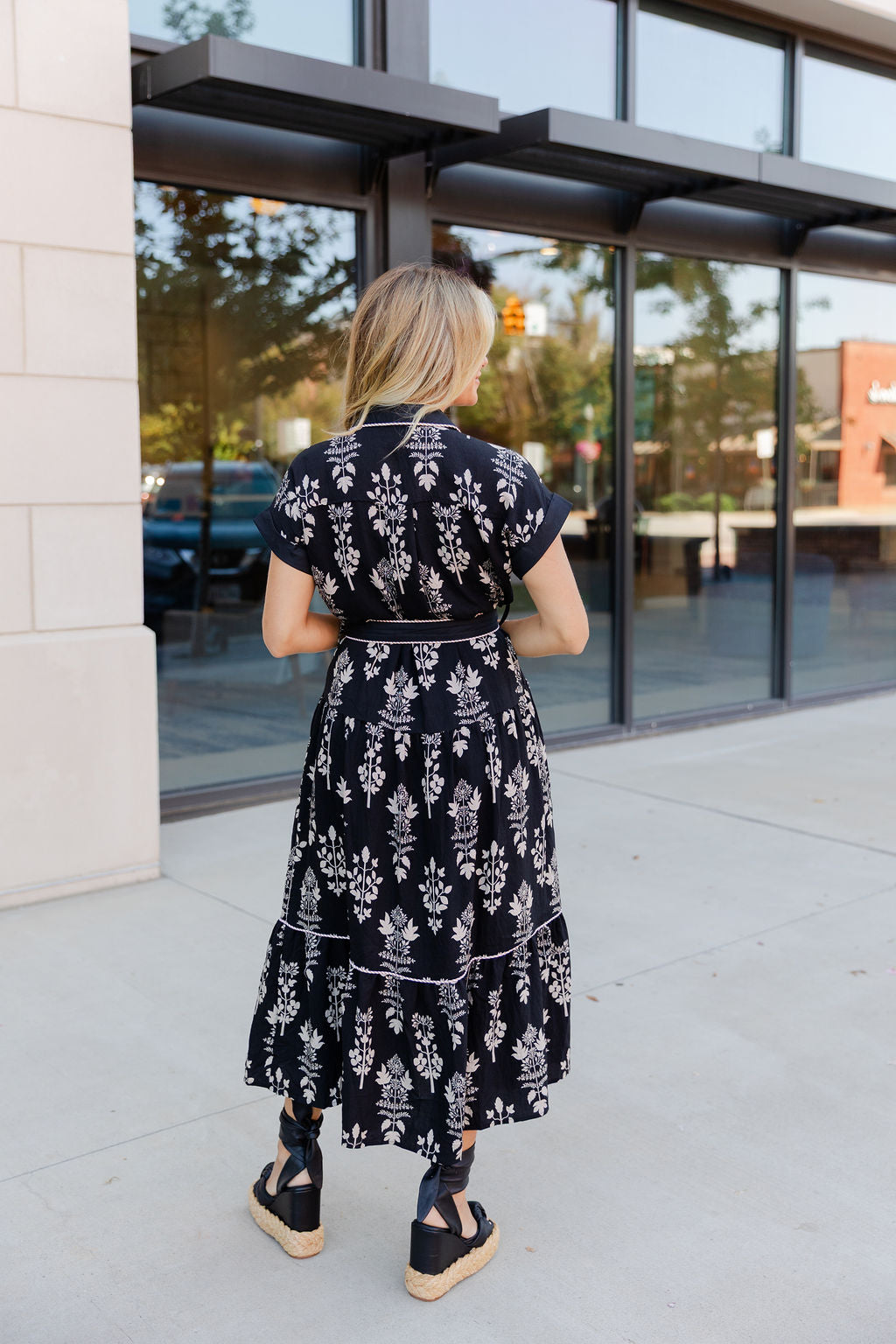 Short Sleeve Floral Midi Dress