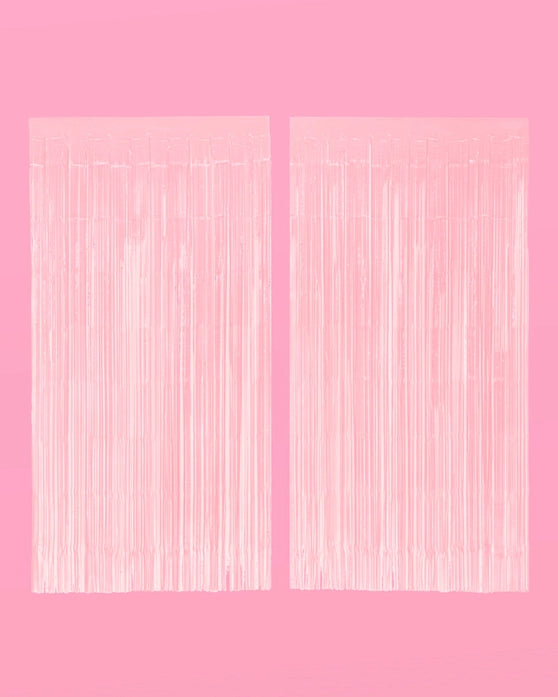 PINK MATTE CURTAIN PARTY DECOR