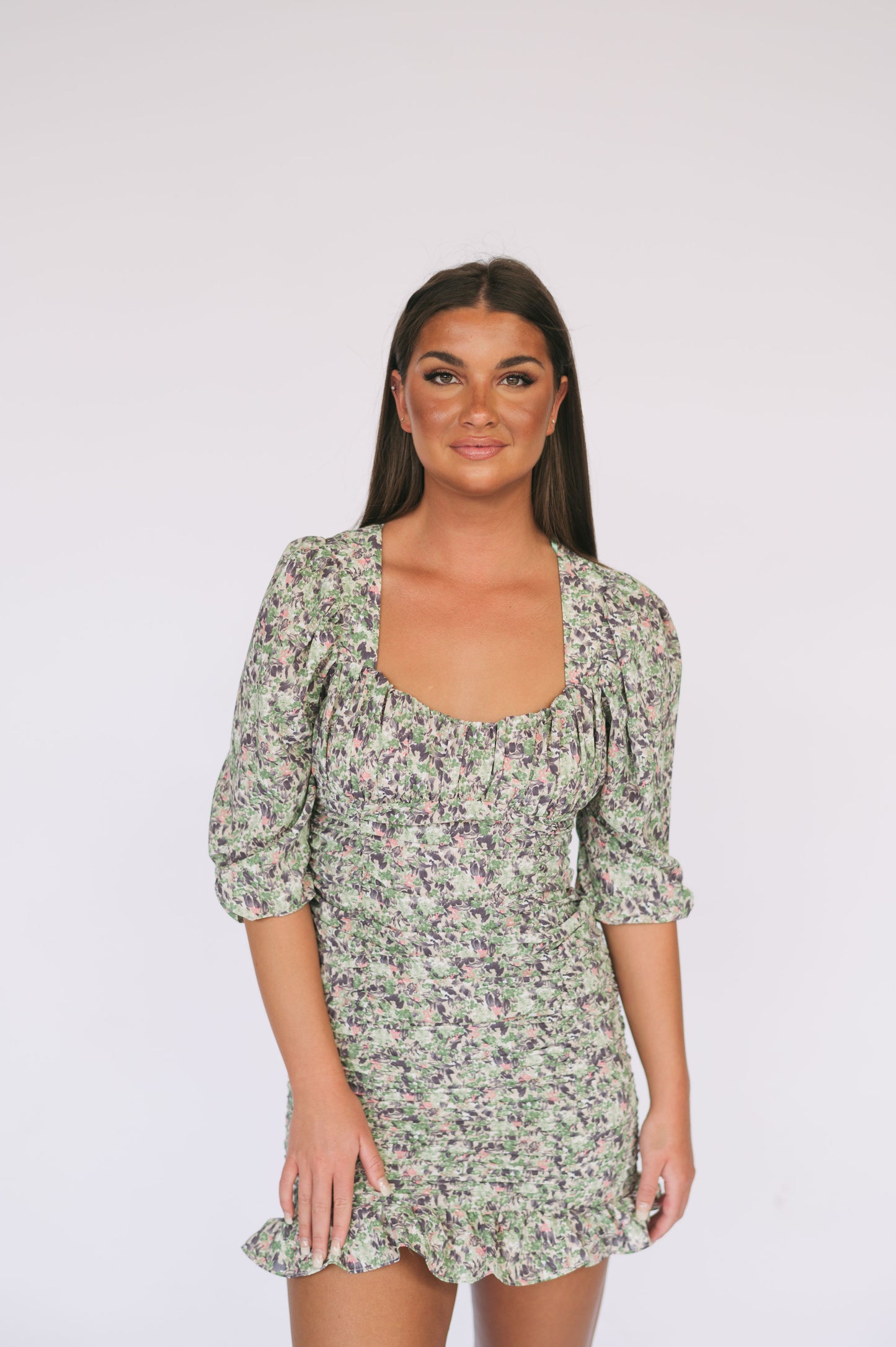 FLORAL PRINT RUCHED MINI DRESS W PUFF SLV DETAIL
