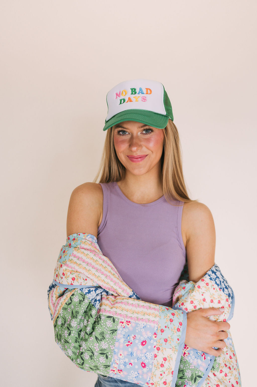 TRUCKER HAT