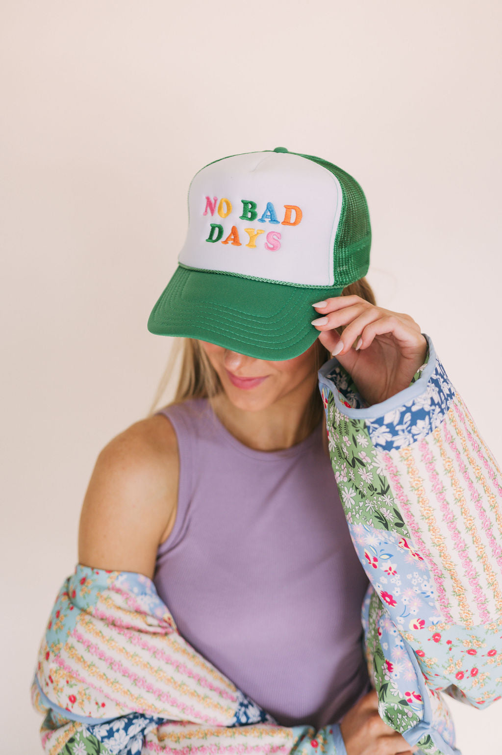 TRUCKER HAT