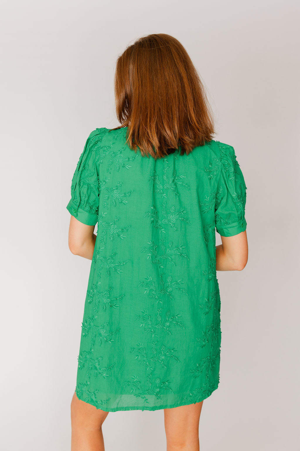 Short Sleeve Floral Applique Mini Dress
