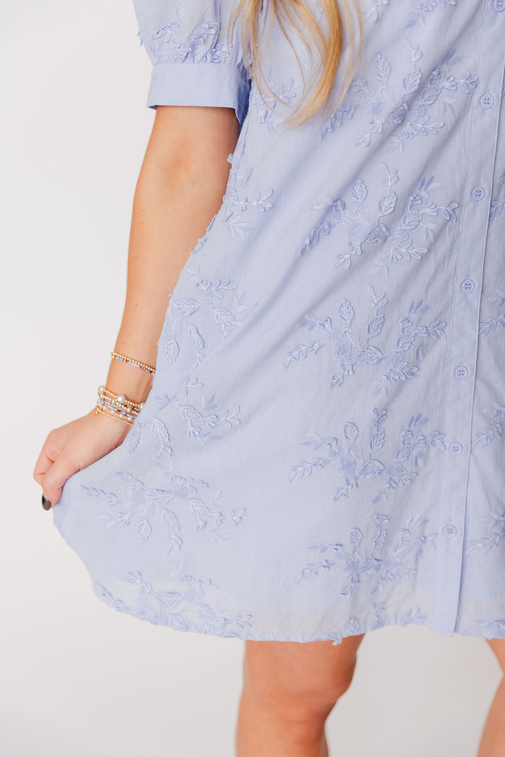 Short Sleeve Floral Applique Mini Dress