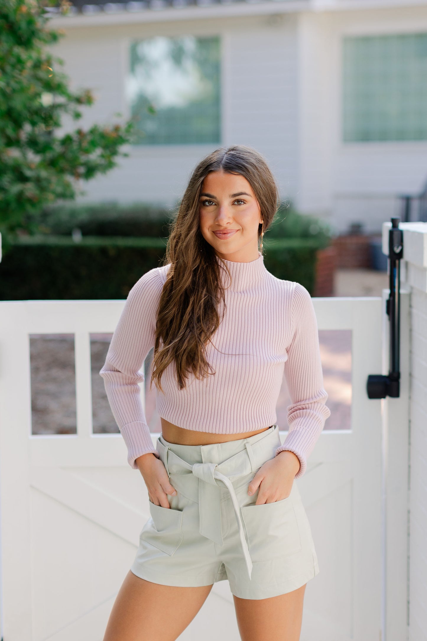 LONG SLEEVE RIBBED MOCK NECK CROP SWEATER
