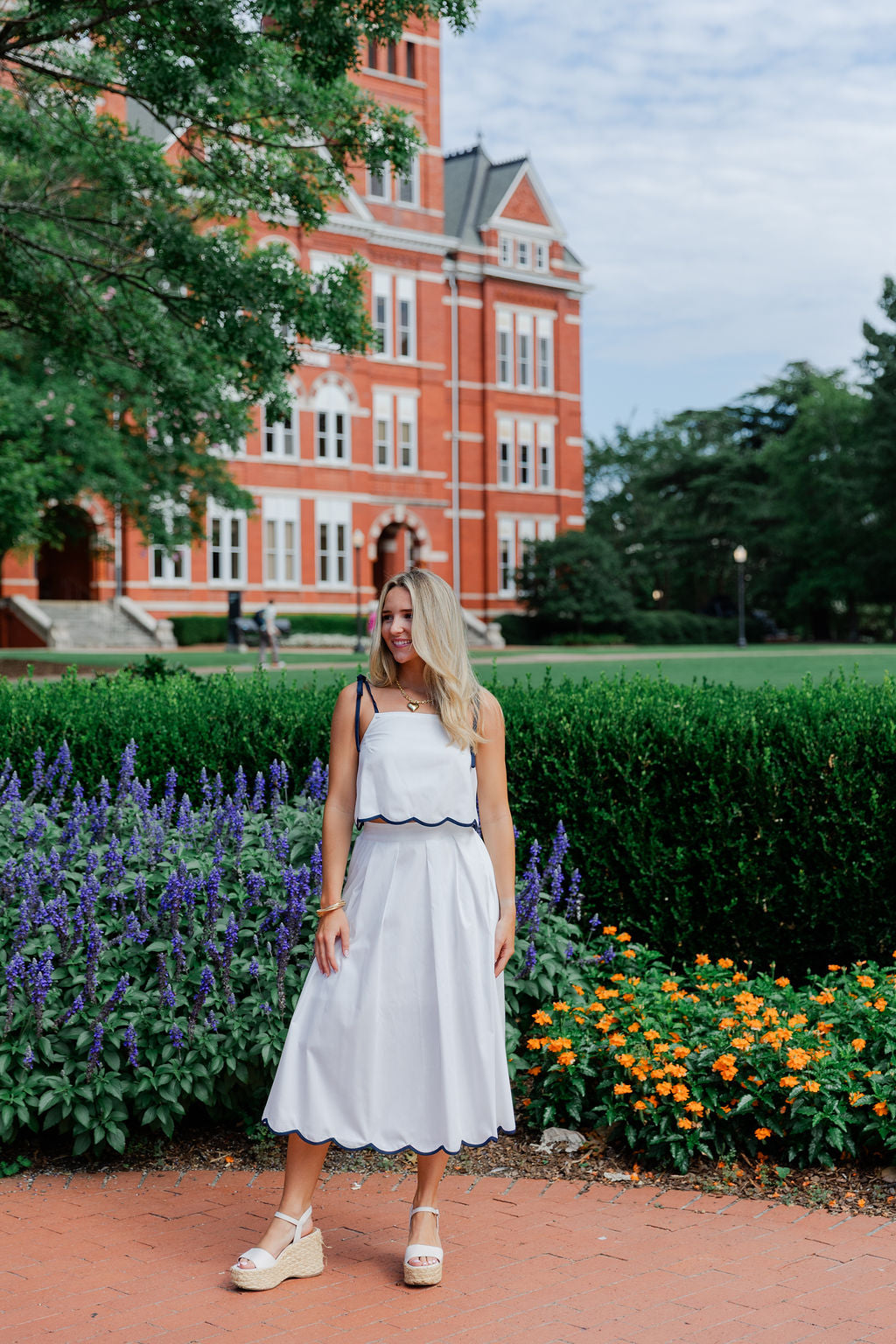 Scallop Hem Skirt