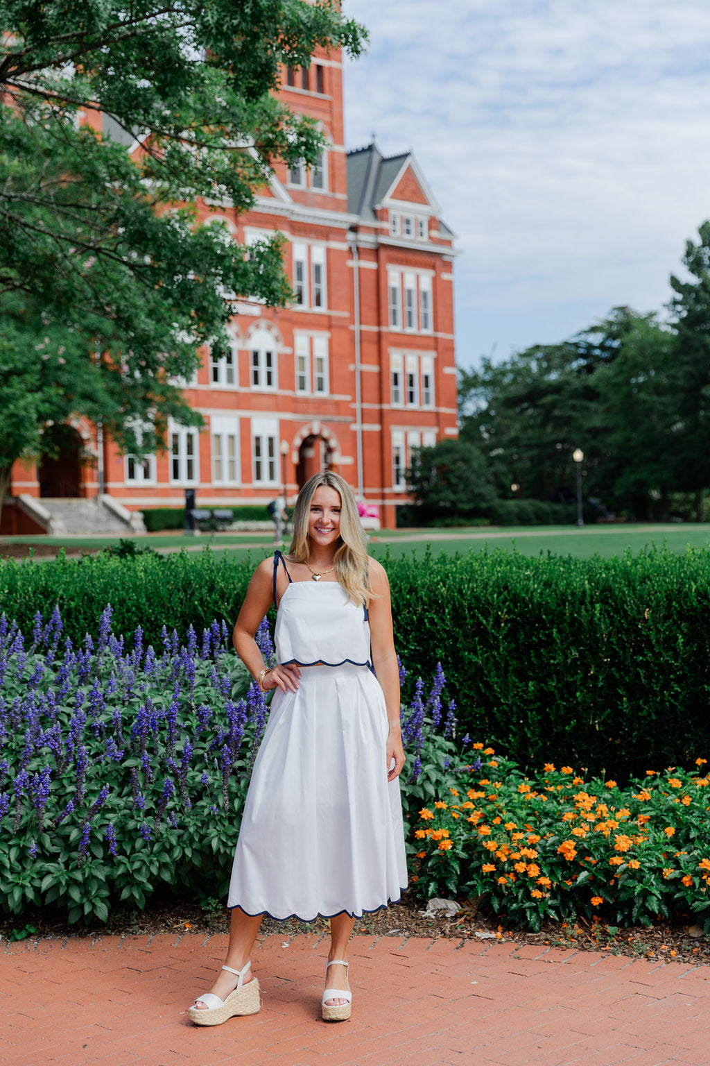 Scallop Hem Skirt