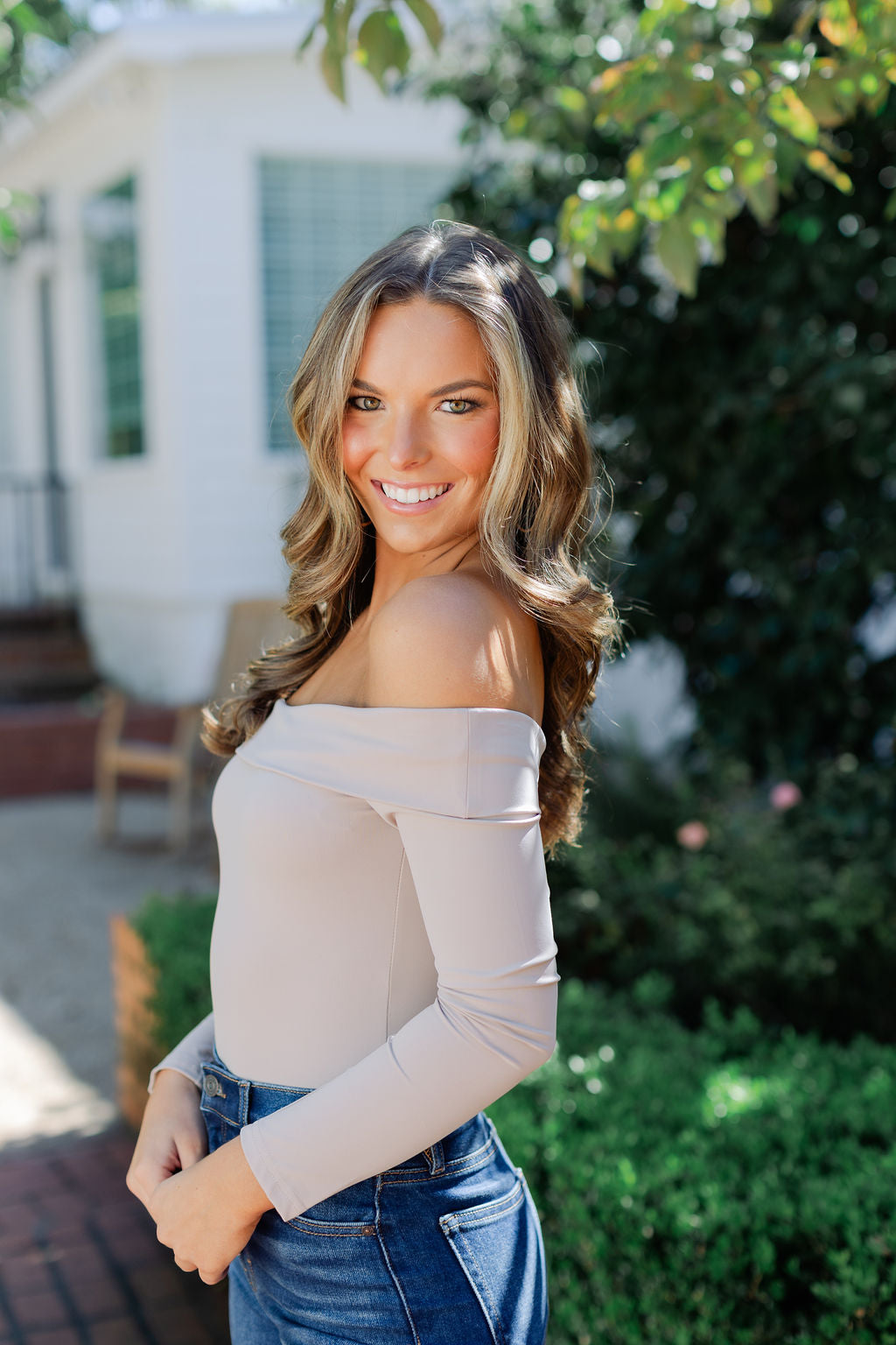 OFF SHOULDER LONG SLEEVE BODYSUIT