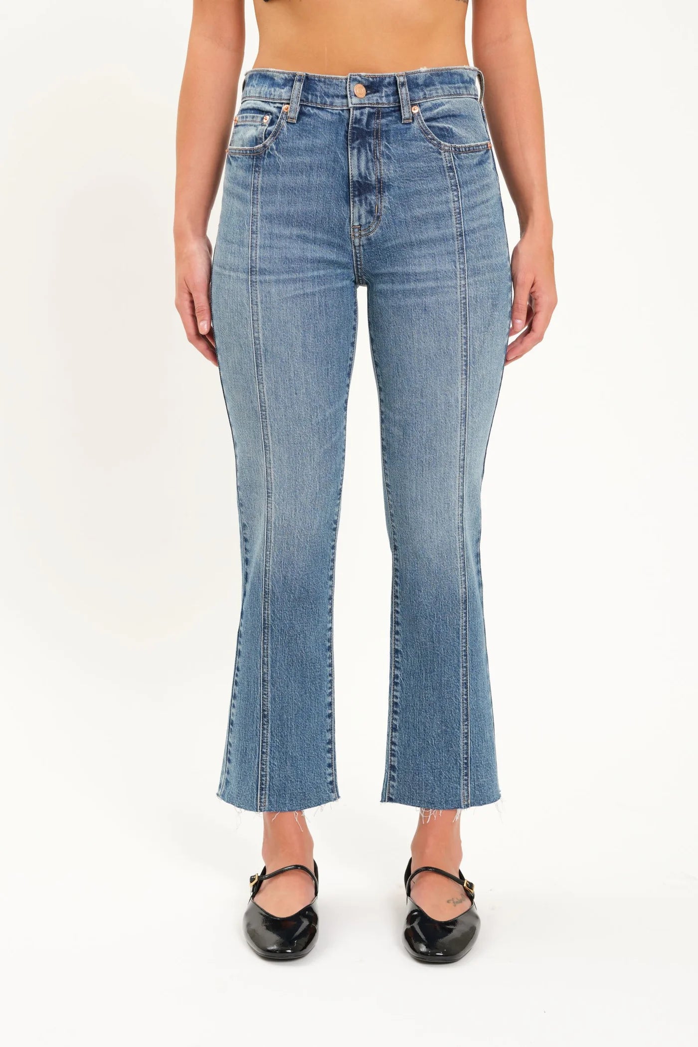SHY GIRL HIGH RISE CROP FLARE WITH SEAM DETAIL