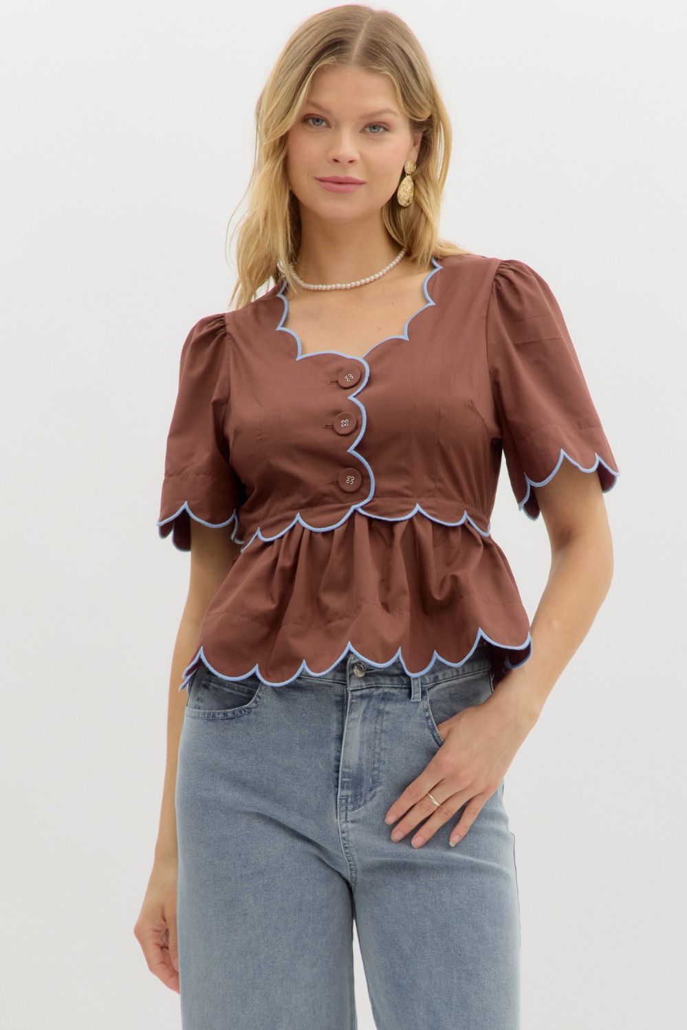 Contrast Scallop Hem Top