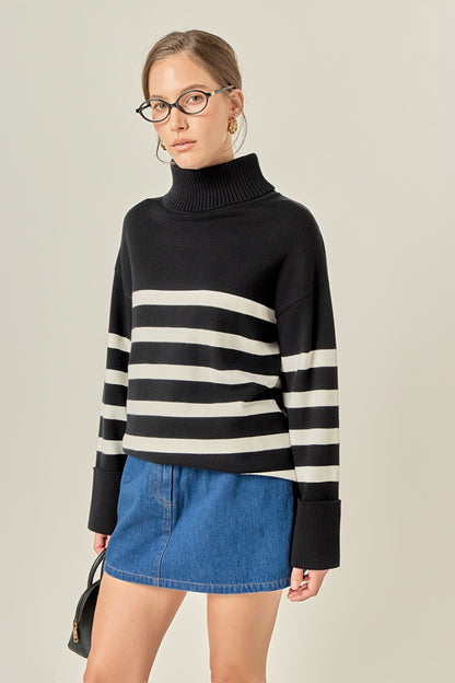 Turtle Neck Stripe Sweater
