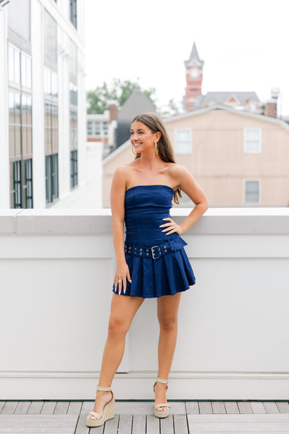 STRPLESS BELTED PLEATED MINI DRESS
