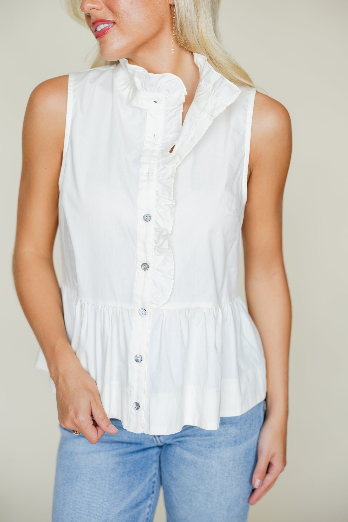 Solid Ruffled Collar Sleeveless Peplum Top