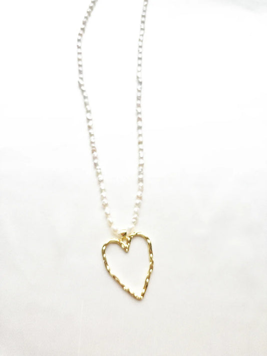 Coastal Dune Pearl Necklace