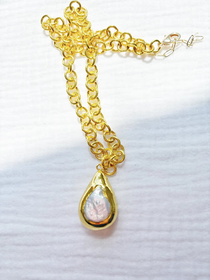 Neck Candy Pearl Pendant Necklace