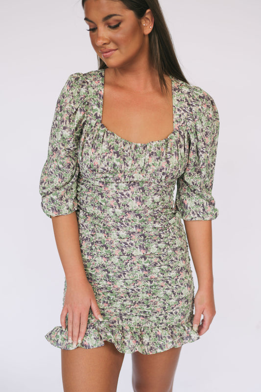 FLORAL PRINT RUCHED MINI DRESS W PUFF SLV DETAIL
