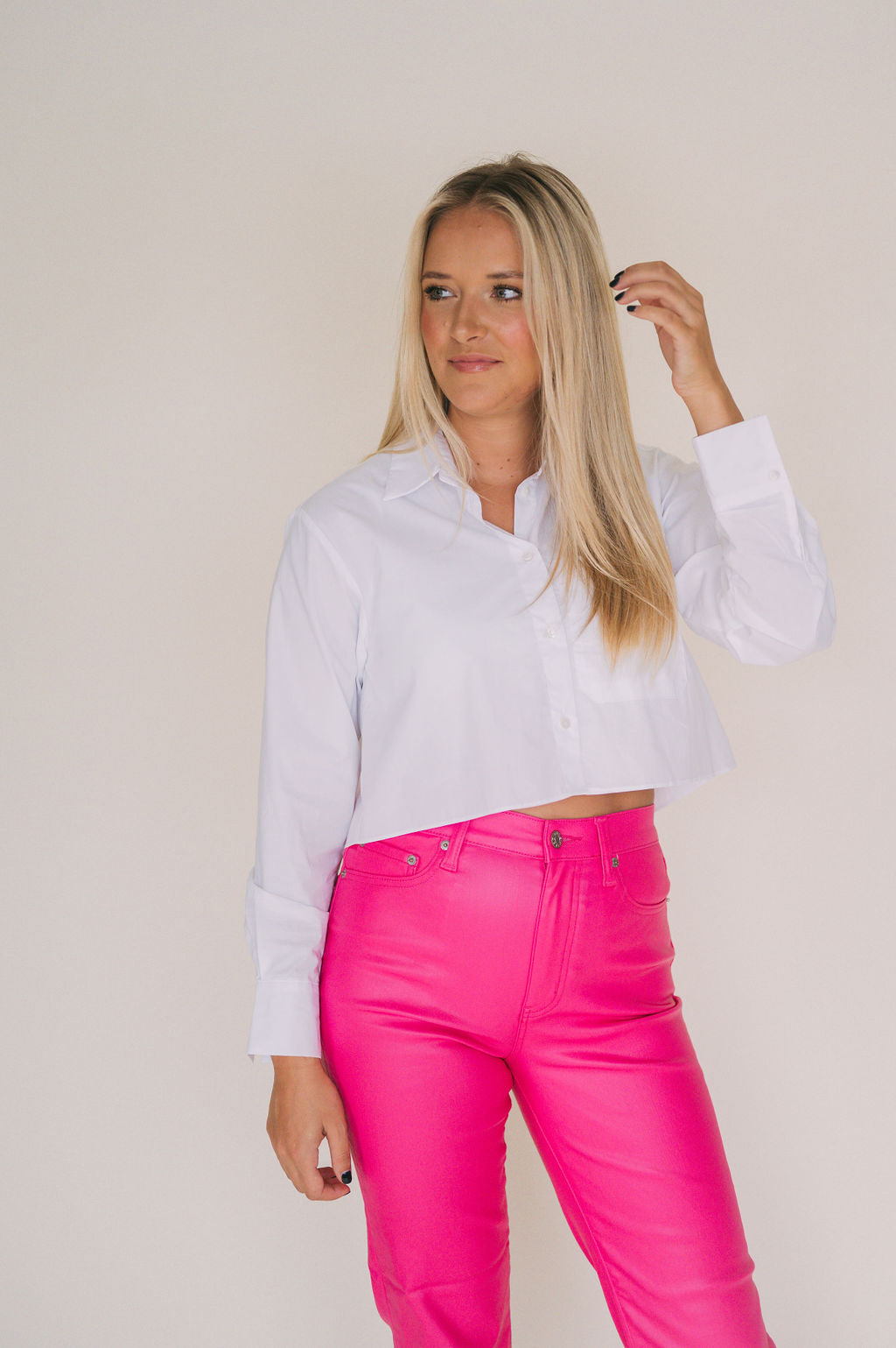 CROPPED BUTTON DOWN TOP