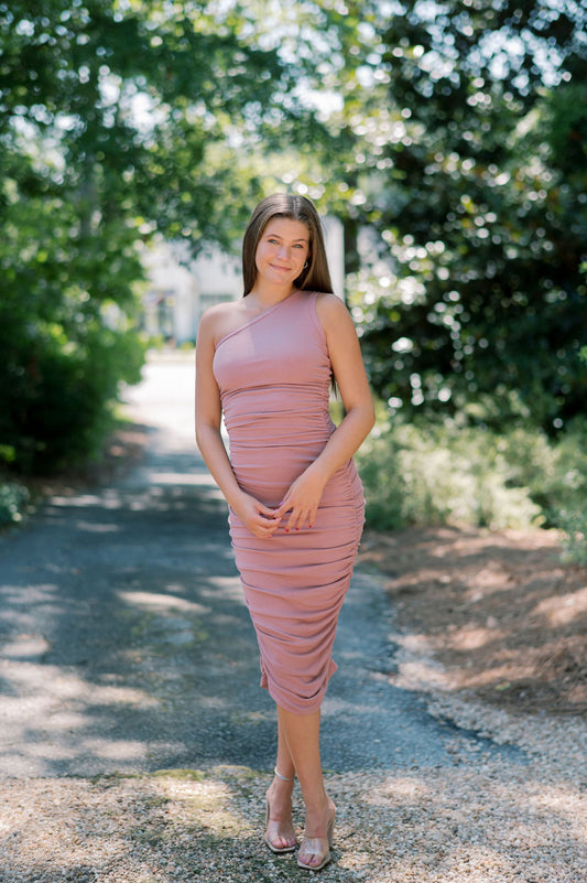 RIBBED ONE SHOULDER SHIRRIING DETAIL MIDI DRESS
