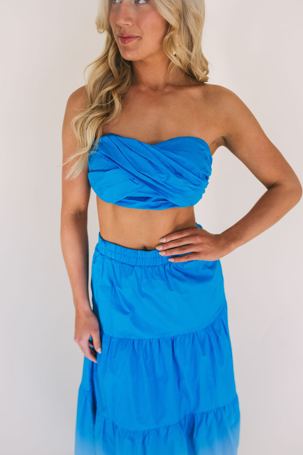 TWISTED TUBE TOP