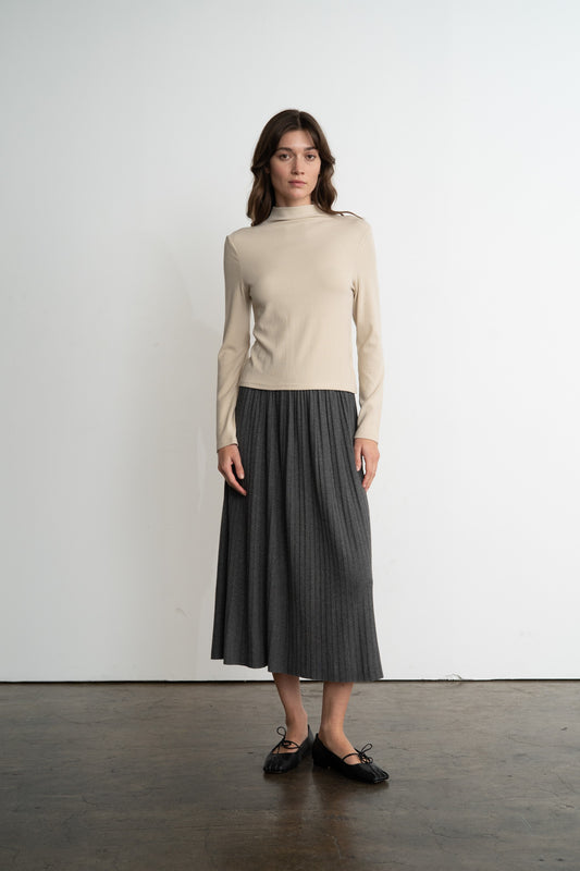 Fitted Mock Neck Top