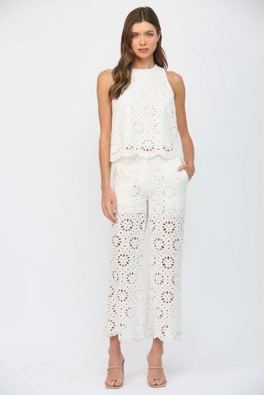 Floral Eyelet Lace Top & Cropped Pants Set