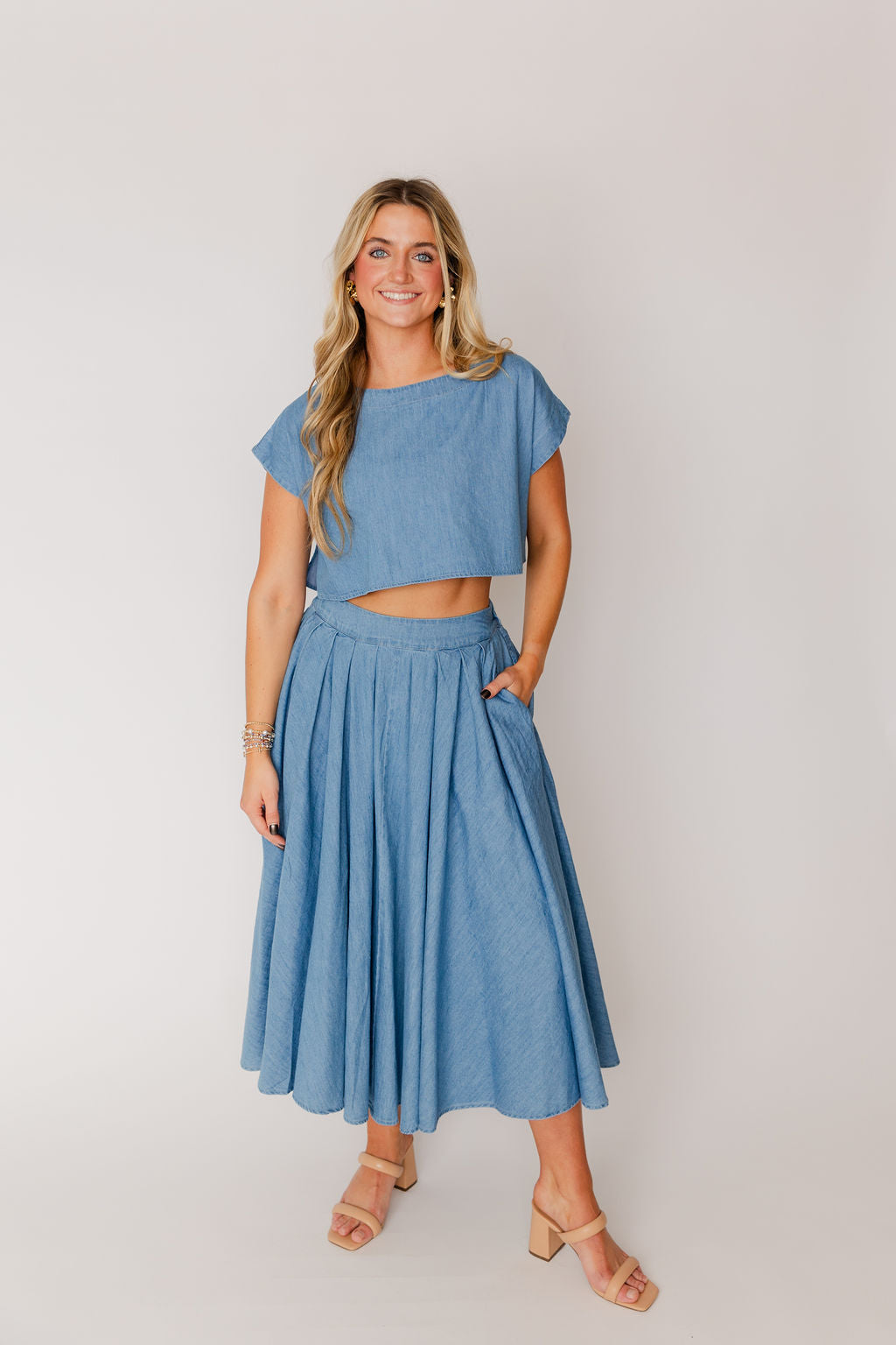 Flowy Midi Skirt