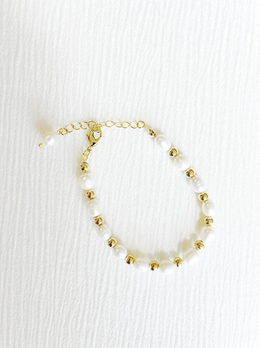 Pearl Bracelet with Clasp