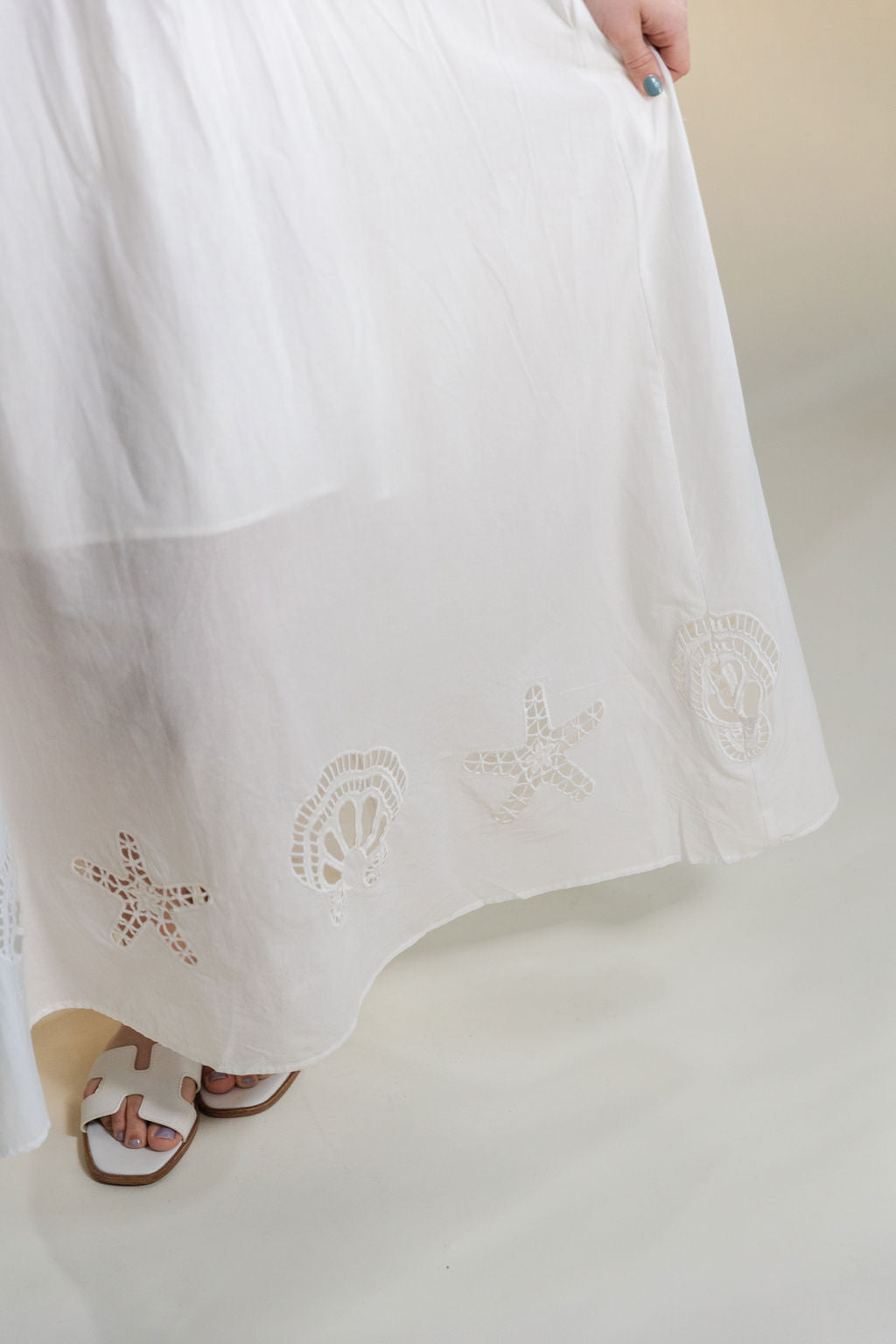 Embroidered Floral Detail Maxi Dress