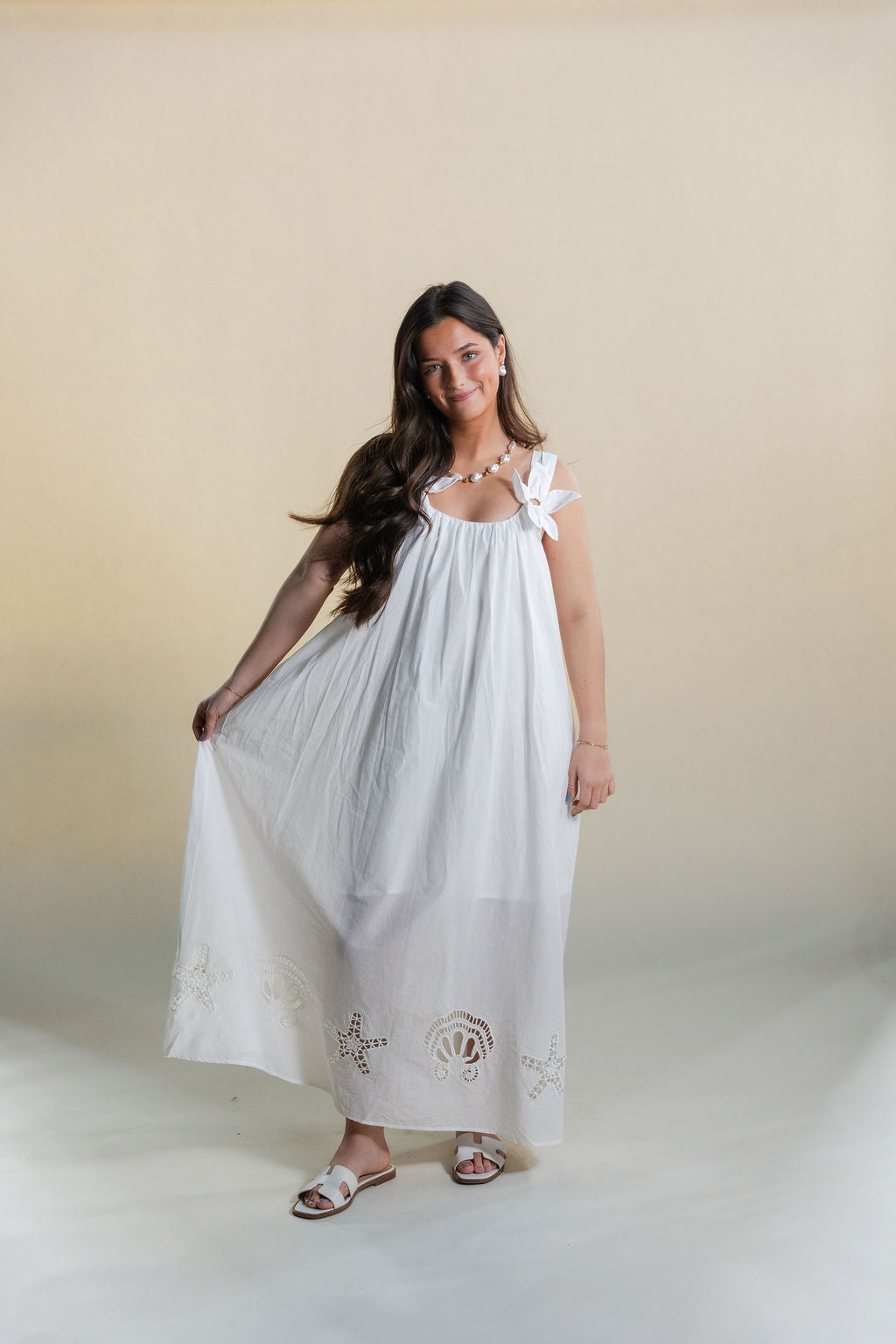 Embroidered Floral Detail Maxi Dress