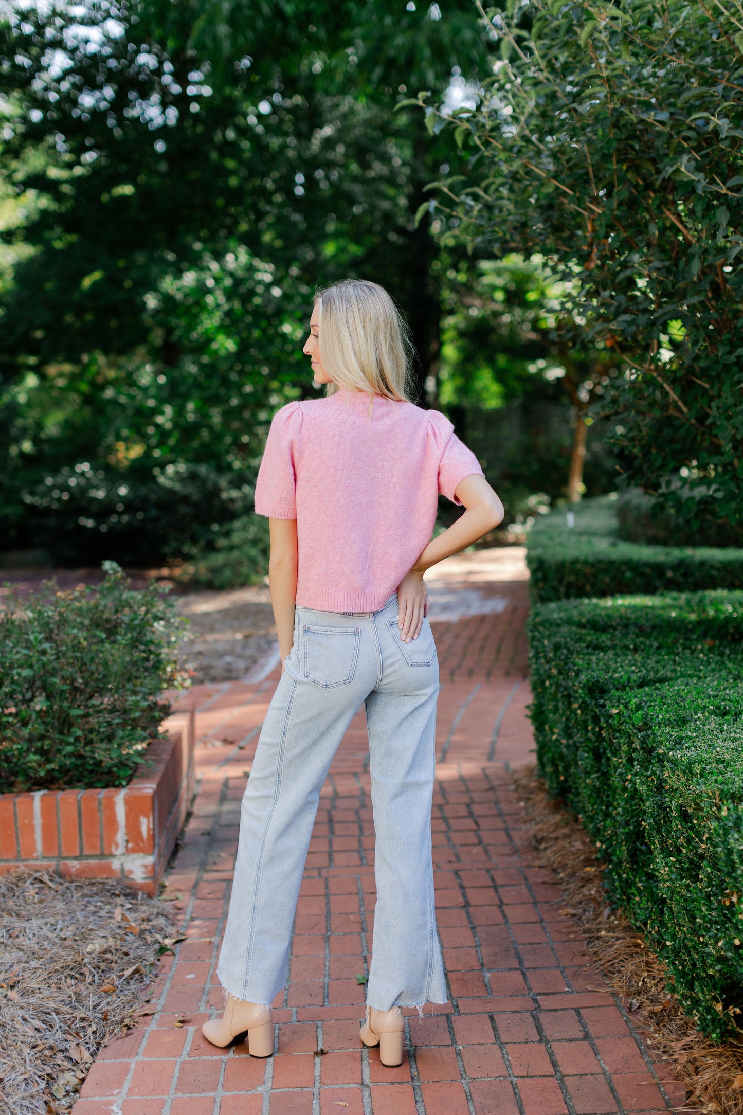 FAR OUT WIDE LEG WITH SEAM DETAIL