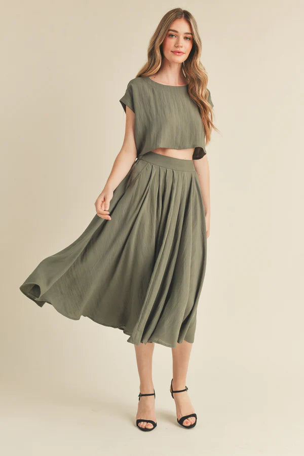 Flowy Midi Skirt