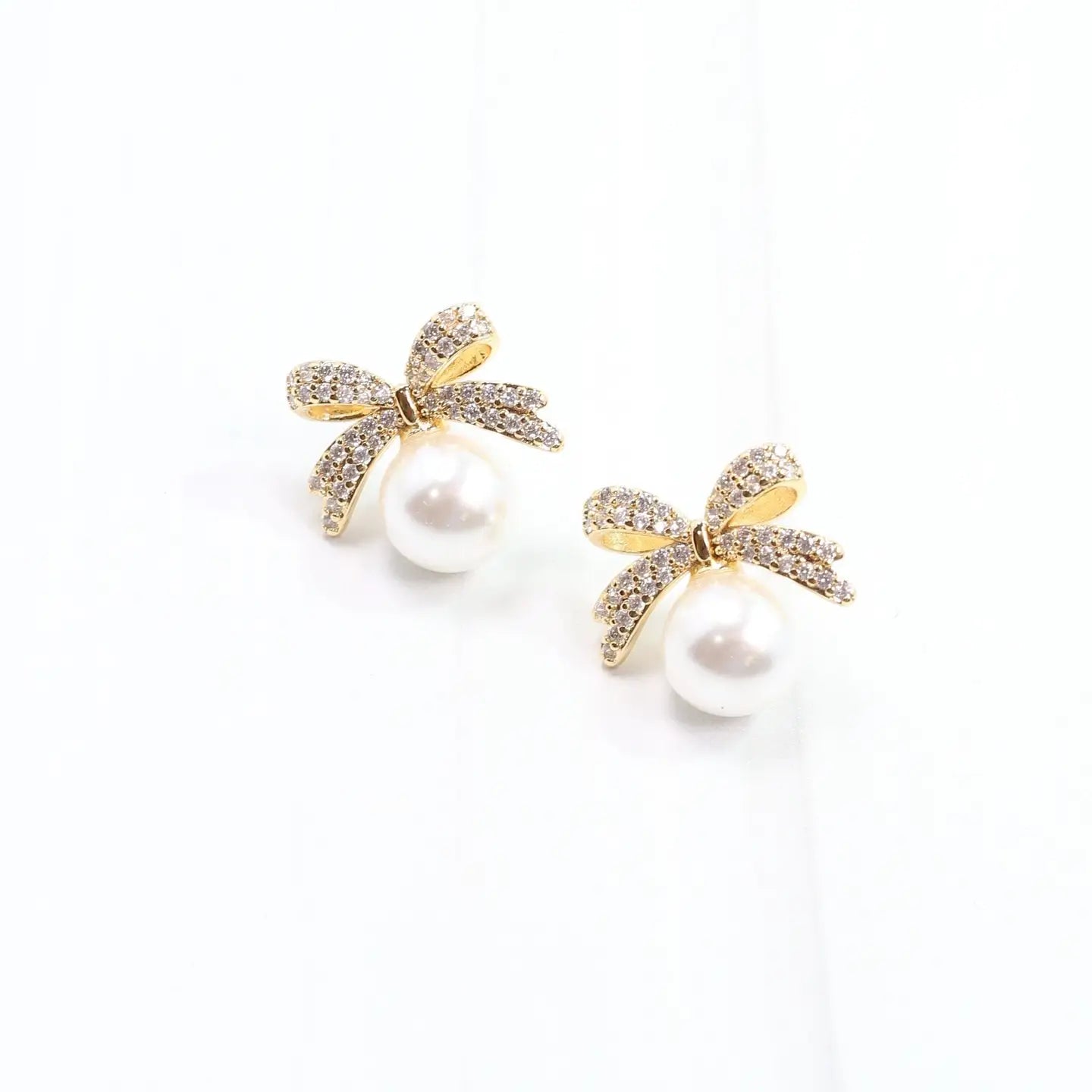 Mandy Pearl & CZ Bow Earring