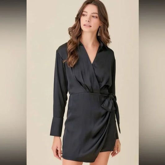 LONGSLEEVE FAUX WRAP COLLARED DRESS