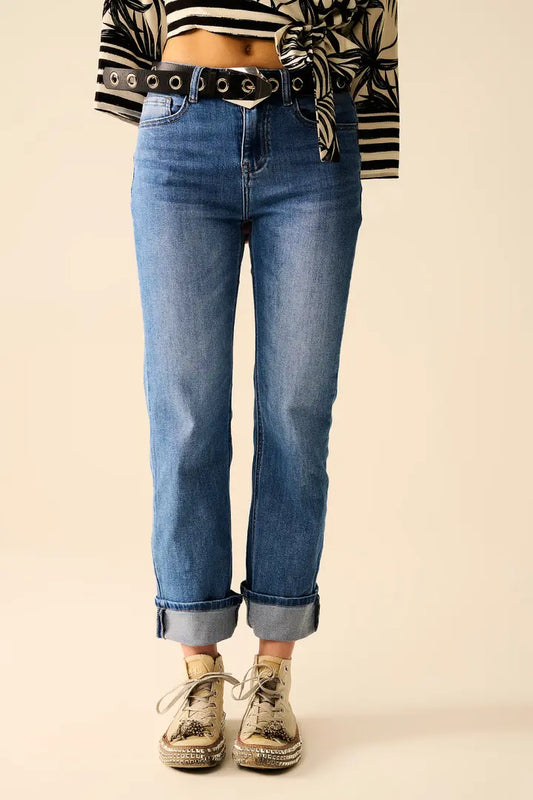Straight Leg Elastic Jeans