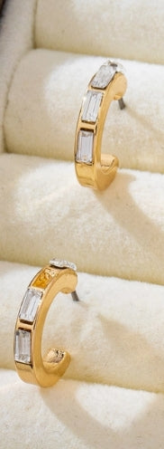 Baguette Huggie Earring