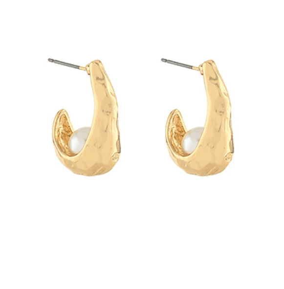 Pearl & Hammered Oval Hoops