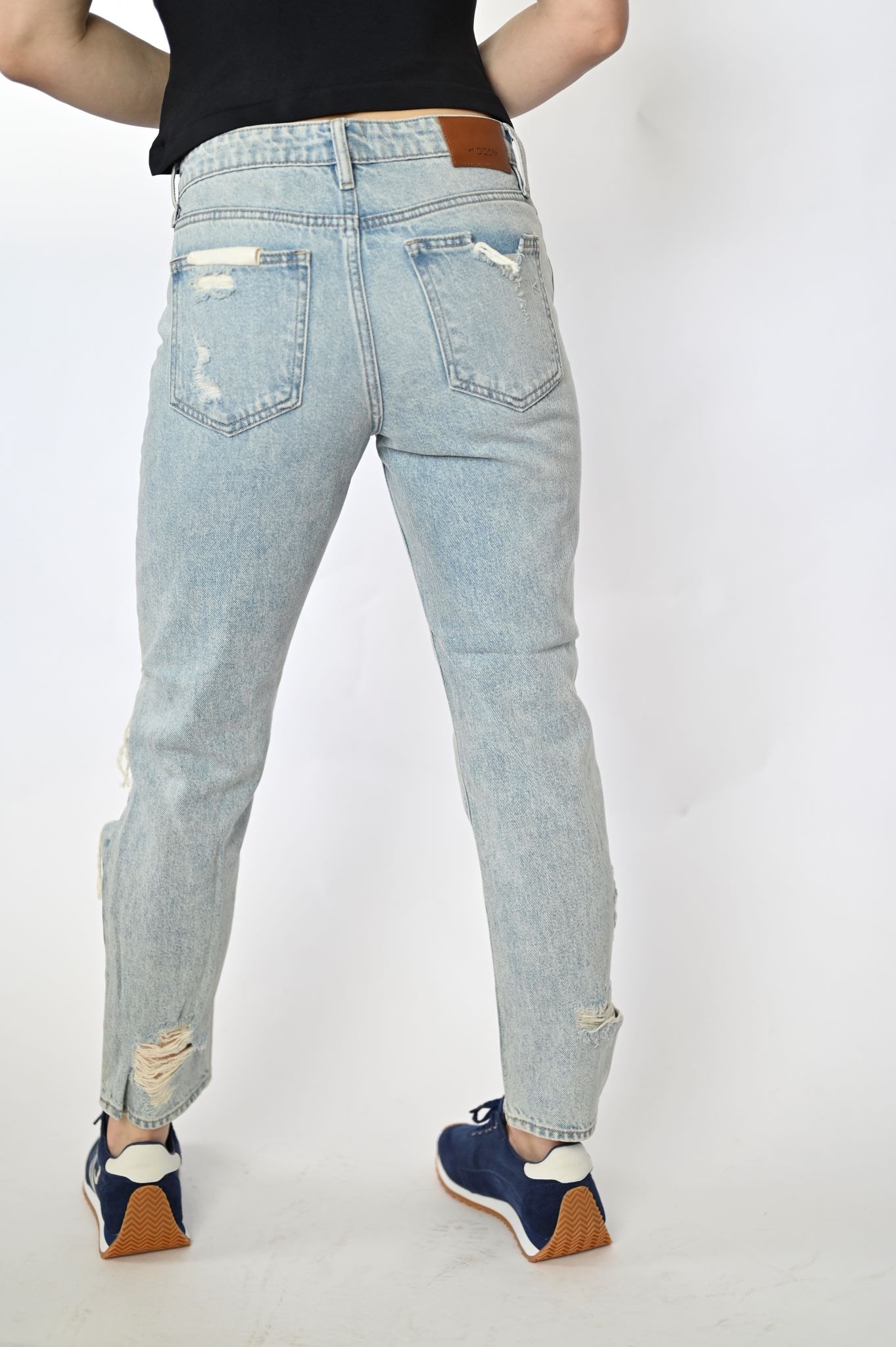 BAILEY HIGH RISE BOYFRIEND JEAN
