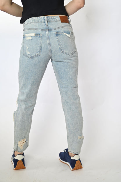 BAILEY HIGH RISE BOYFRIEND JEAN