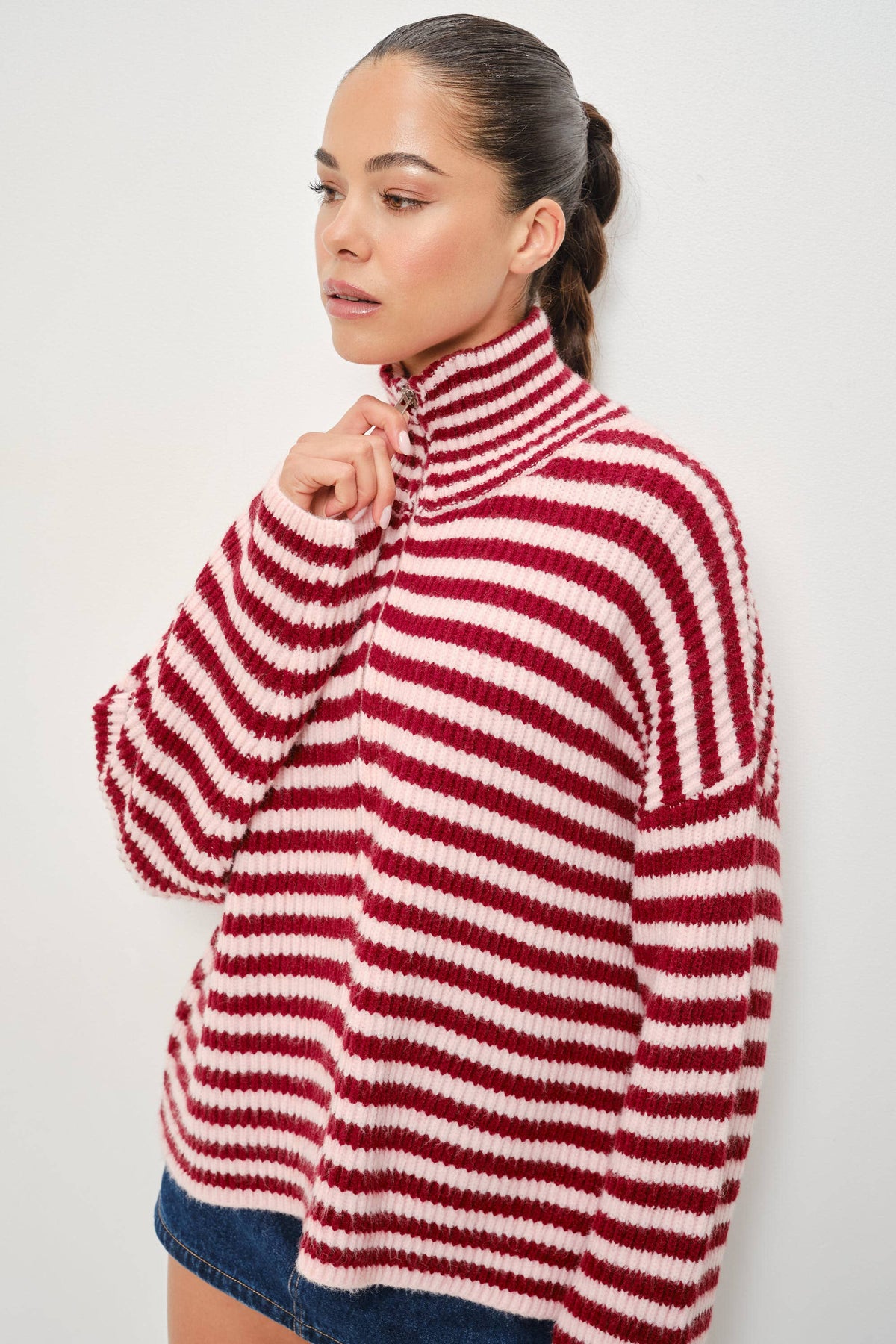ZANE STRIPED MOCKED NECK ZIP UP JACKET